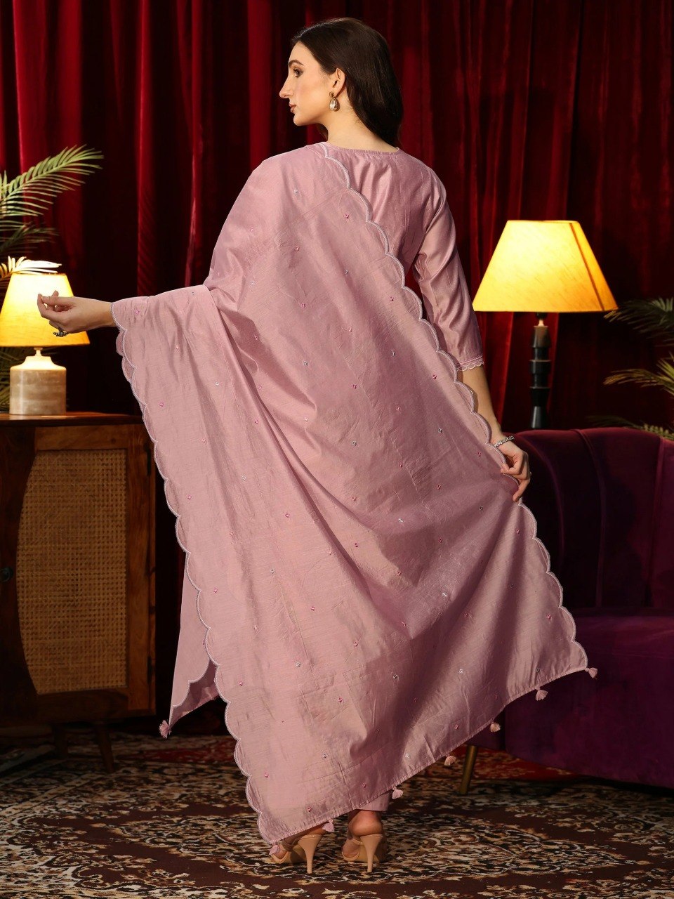 Dusty Pink Floral Embroidered Chanderi Silk Suit Set With Dupatta