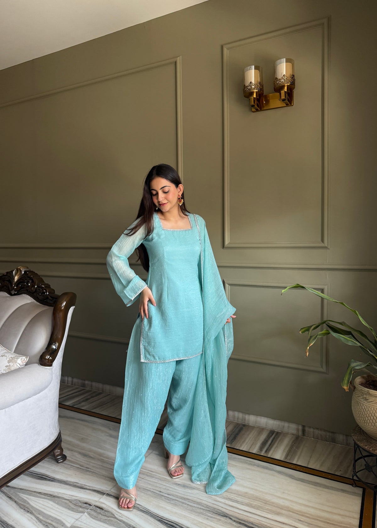 Aaisha Cruchy Silk Diamond Siroski Work Farsi Salwar Suit Set