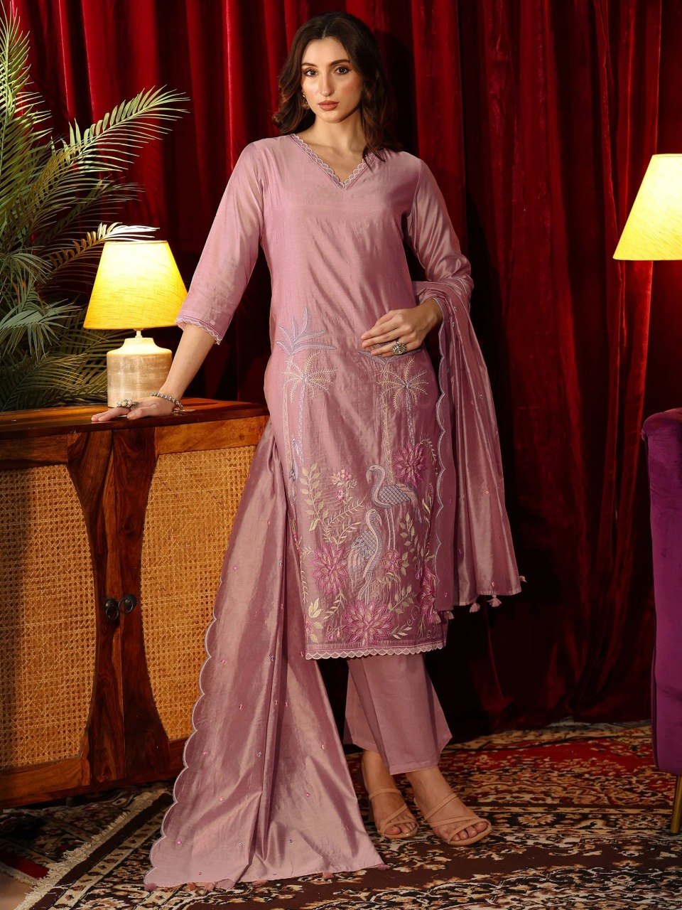 Dusty Pink Floral Embroidered Chanderi Silk Suit Set With Dupatta
