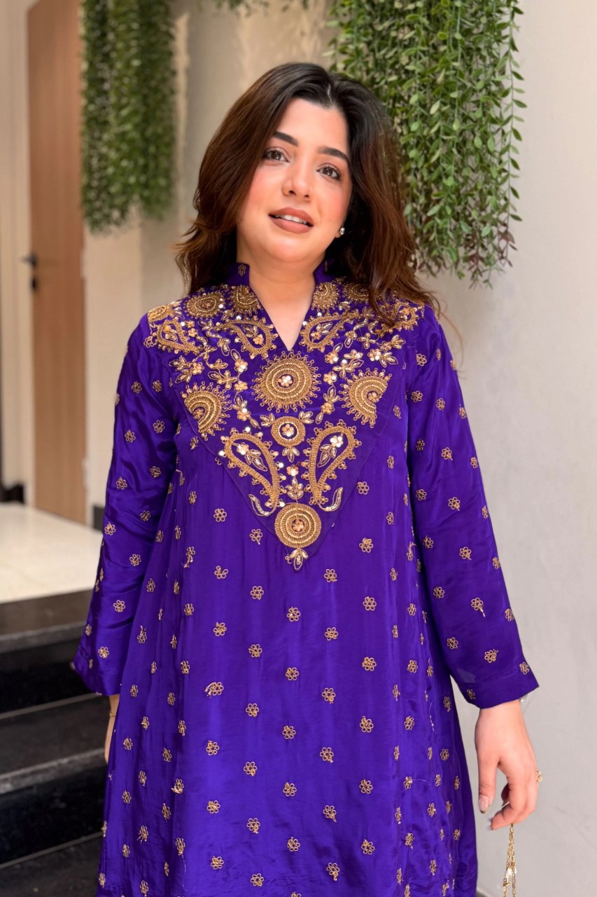 Elegant Royal Purple Embroidered Kurta Set with Wide-Leg Pants