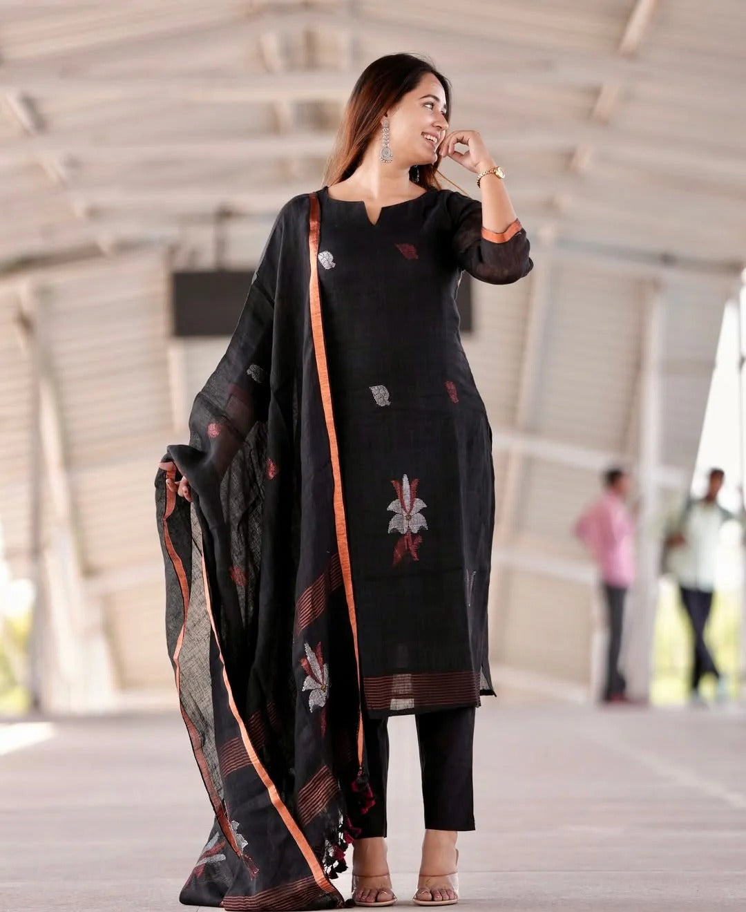 Elegant Black Handwoven Linen Jamdani Kurta Pant Set with Matching Dupatta