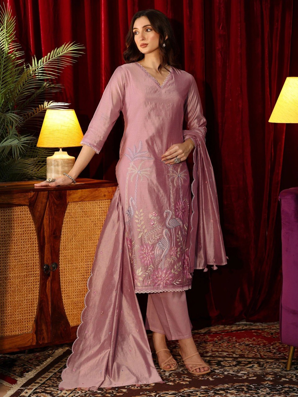 Dusty Pink Floral Embroidered Chanderi Silk Suit Set With Dupatta