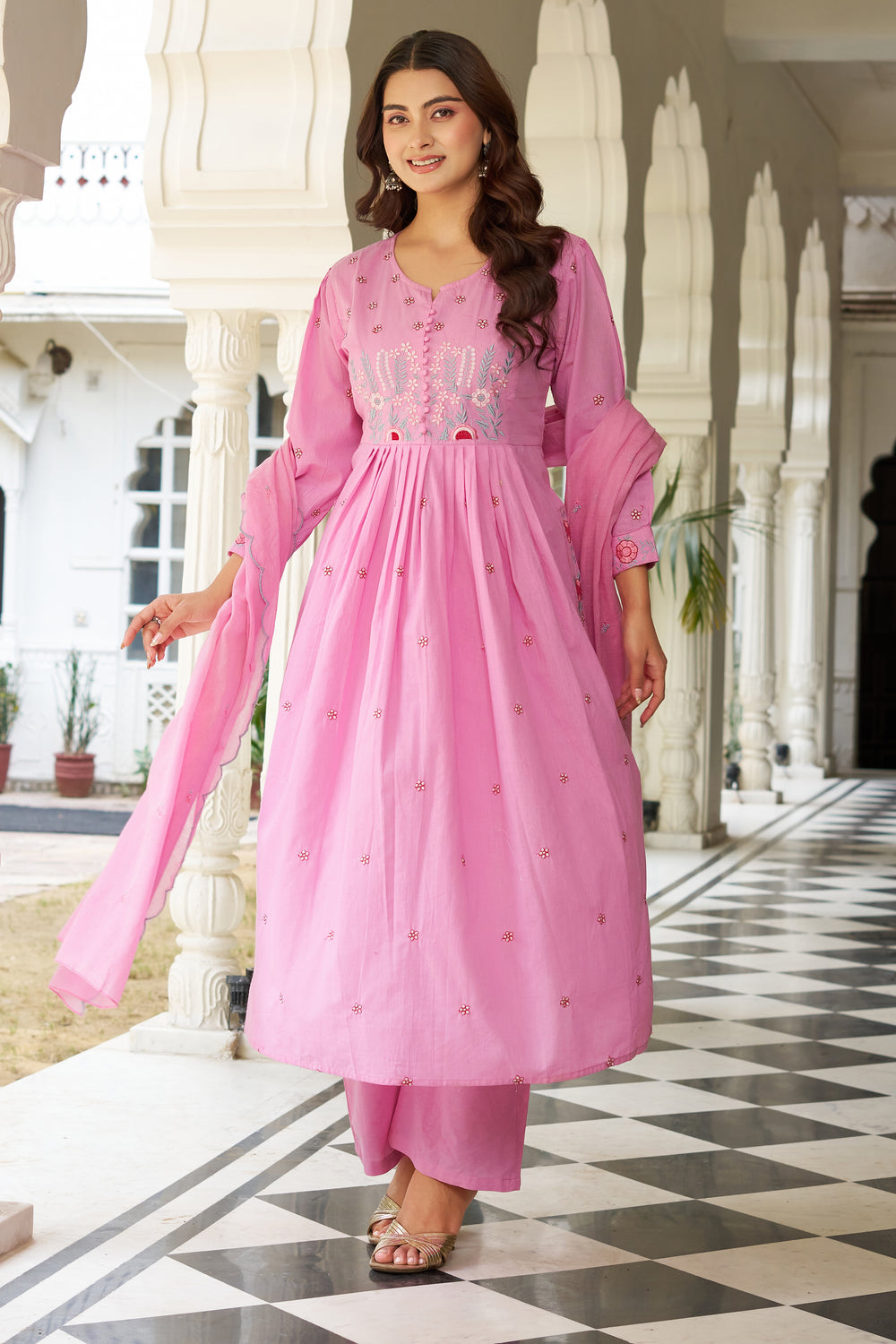 Elegant Embroidered Anarkali Kurta Set with Dupatta – Blush Pink