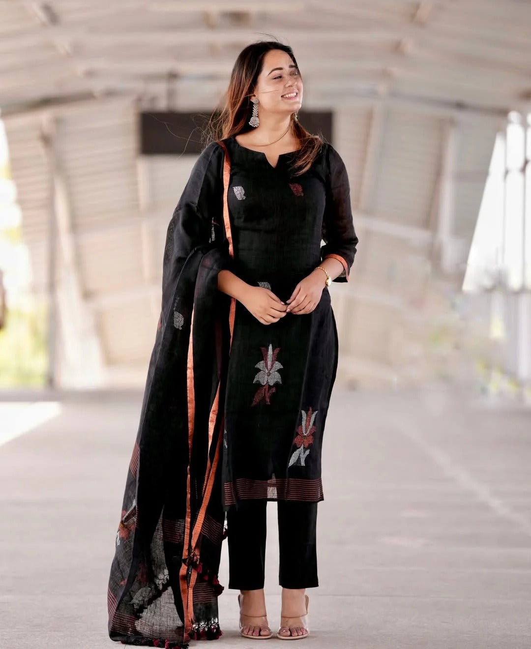 Elegant Black Handwoven Linen Jamdani Kurta Pant Set with Matching Dupatta
